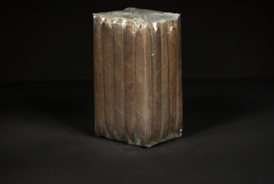 Salomon 7 1/8 x 57 Box Pressed Super Premium